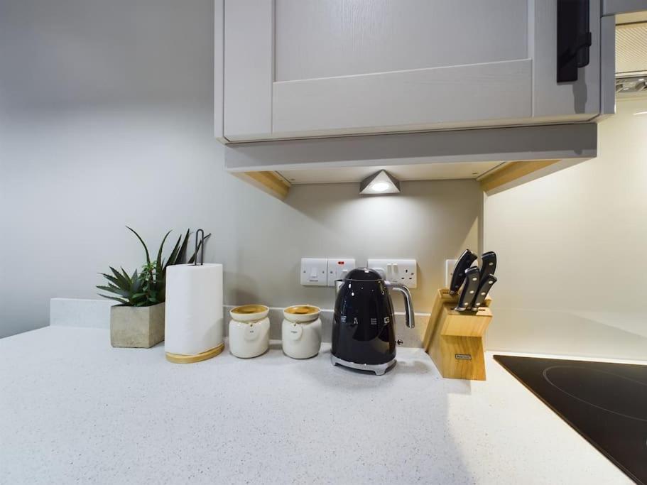 Apartment Malone On Lisburn Road By Lesley *